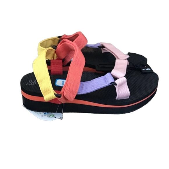 Sandals Woman’s Size 8 - Picture 2 of 7